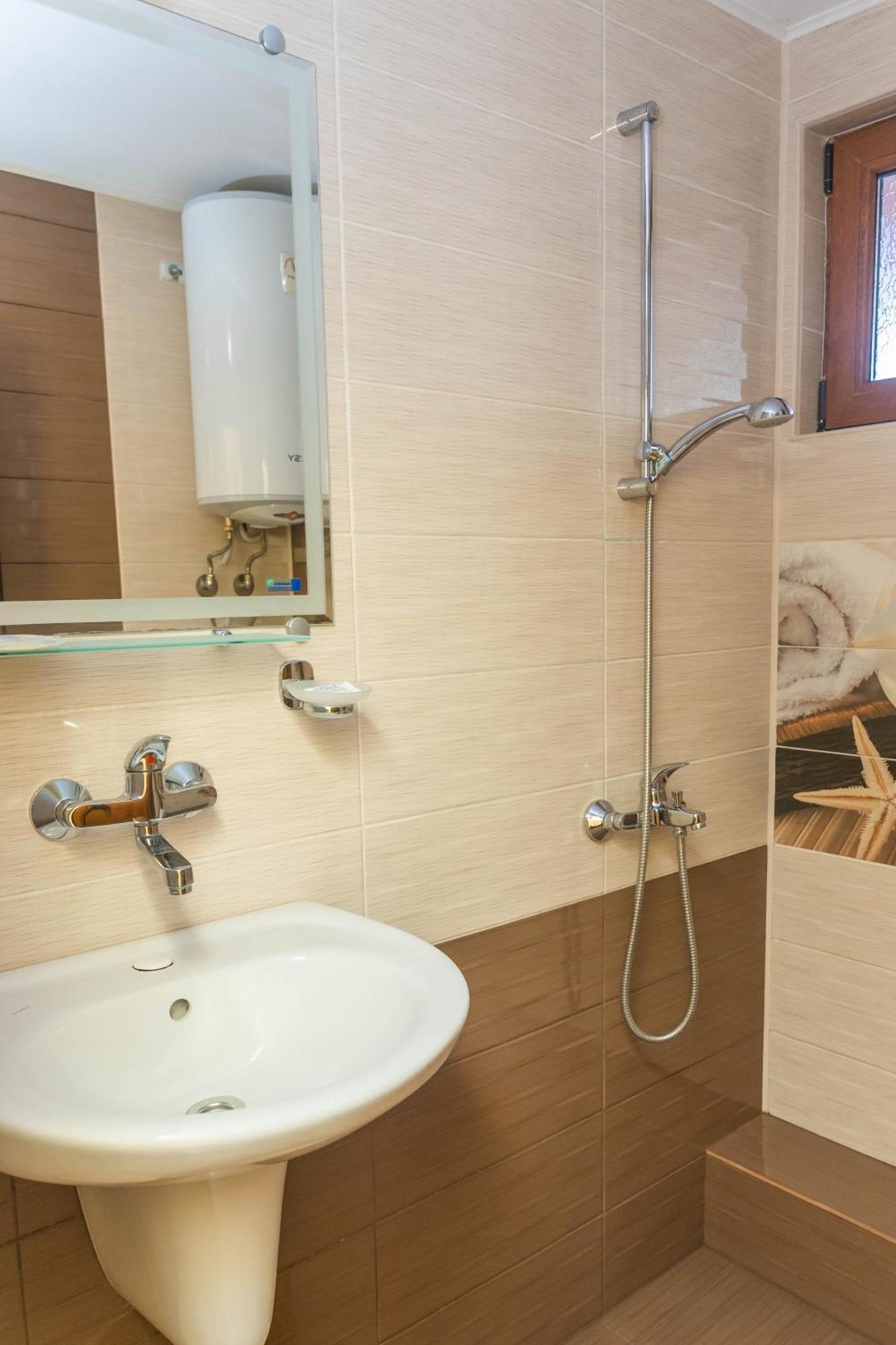 Къща За Гости Кати Kiten (Burgas) Exterior foto